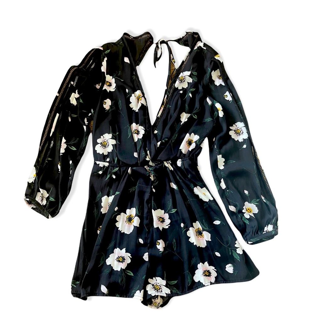 Urban Outfitters Floral Romper S